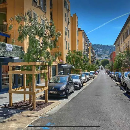 Welcome ! Entre Colline Du Chateau Et Le Port Διαμέρισμα